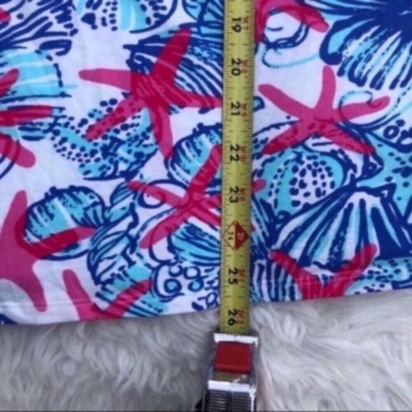 Lilly Pulitzer Tabby Tank She Sells Shells - Picture 7 of 10